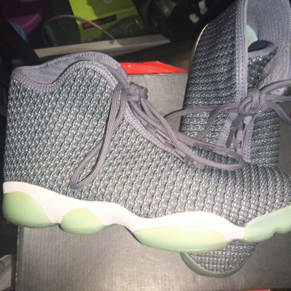 Boys Jordan's